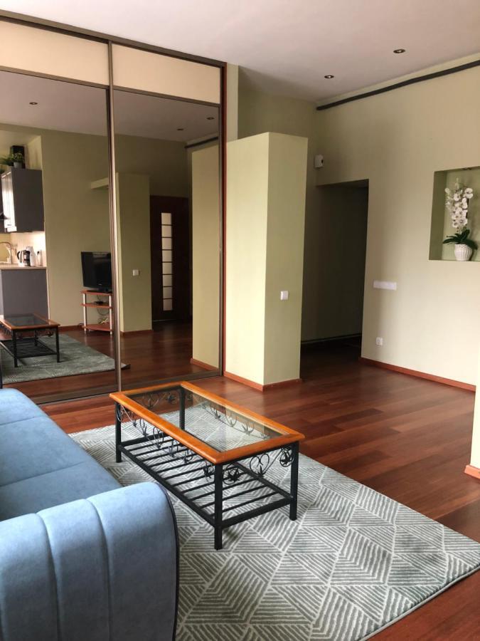 Turgaus Self Check-In Old Town Aparthotel Klaipeda Bagian luar foto